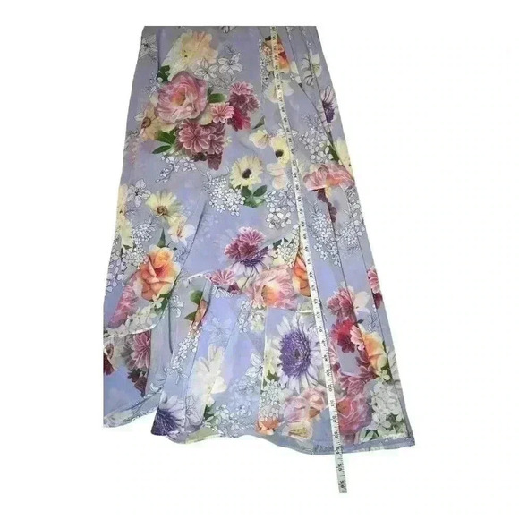 Calvin Klein Lavender Chiffon Floral Faux Wrap Dress, Size 6 (approximate) - Picture 7 of 7